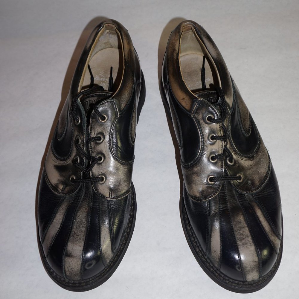 John Fluevog Seventh Heaven Angelic Stripe Lace Up Derby M12 W14 Black/Silver